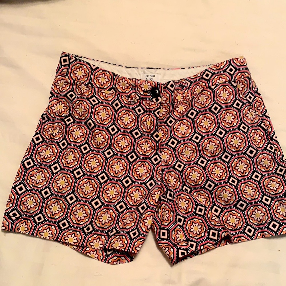 Crown & Ivy Shorts, size 4